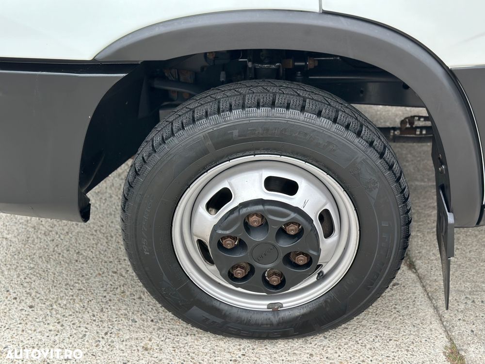 Iveco Daily frigorific 2022 - 14