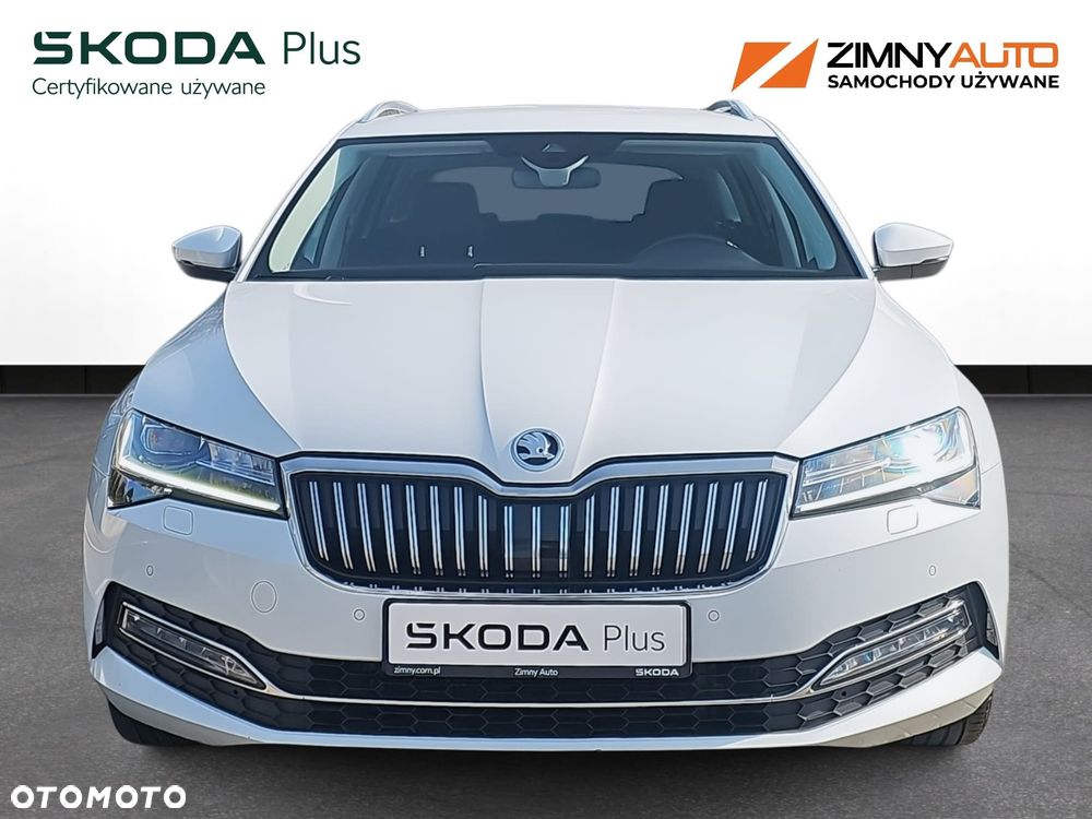 Skoda Superb 2.0 TDI SCR 4x4 Style DSG - 11