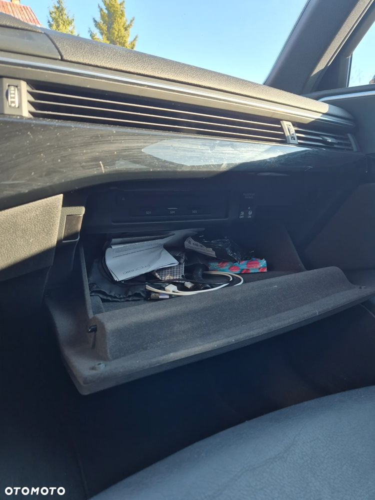 Audi A4 Avant 2.0 TDI S tronic sport - 32