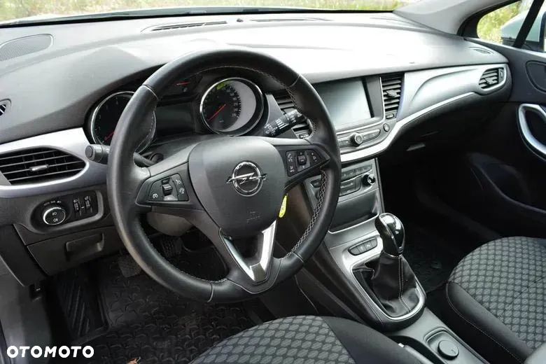 Opel Astra V 1.4 T Enjoy - 13
