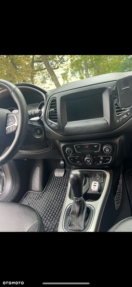 Jeep Compass 2.4I 4x4 Automatik Limited - 8