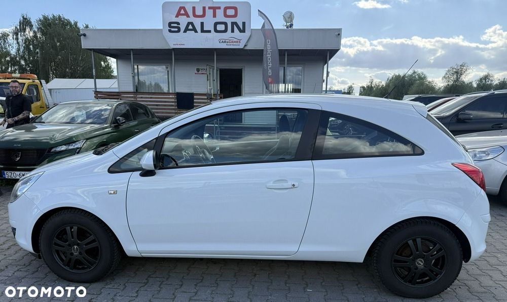 Opel Corsa 1.2 16V EcoFLEX Start-Stop 150 Jahre - 11