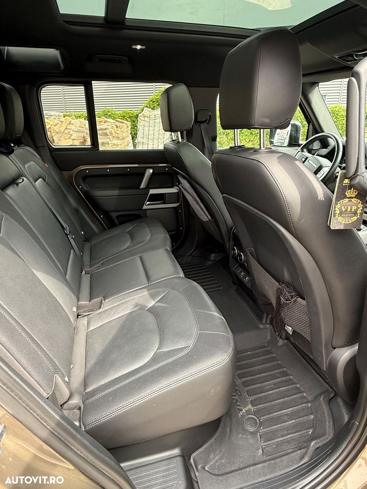 Land Rover Defender 130 3.0 D300 MHEV X - 16