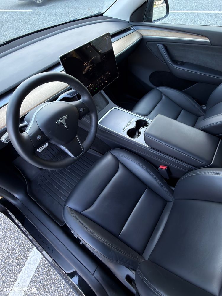 Tesla Model Y Performance Tração Integral - 13