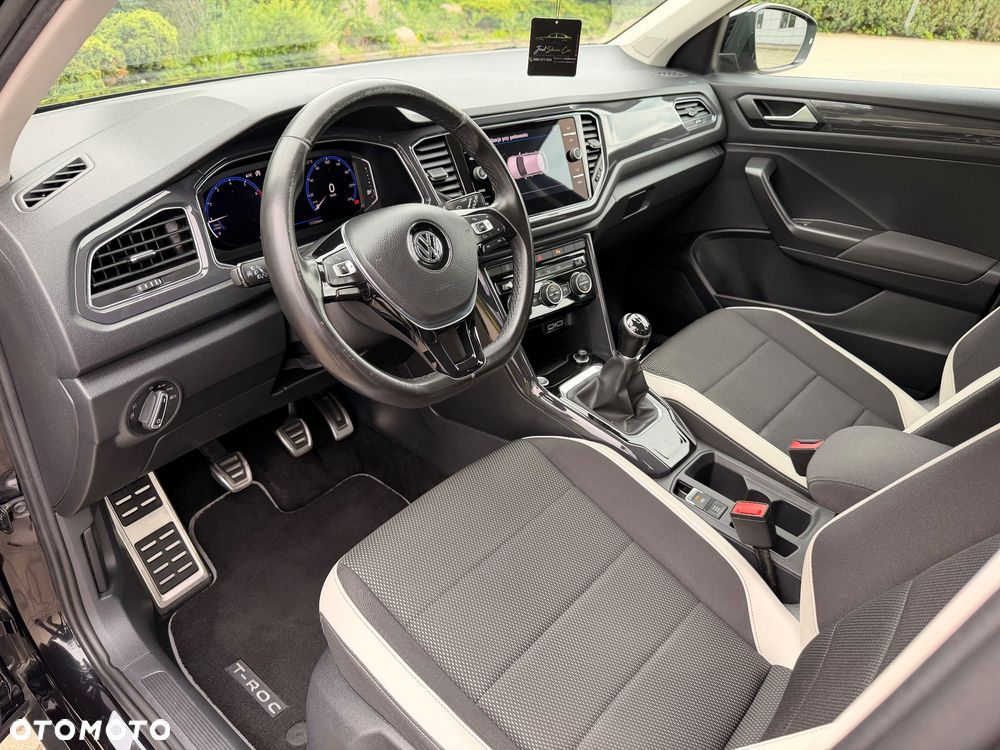 Volkswagen T-Roc 1.5 TSI ACT Premium - 23