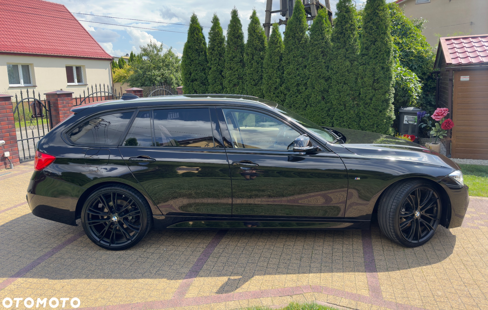 BMW Seria 3 320d Touring xDrive Sport-Aut Luxury Line - 2