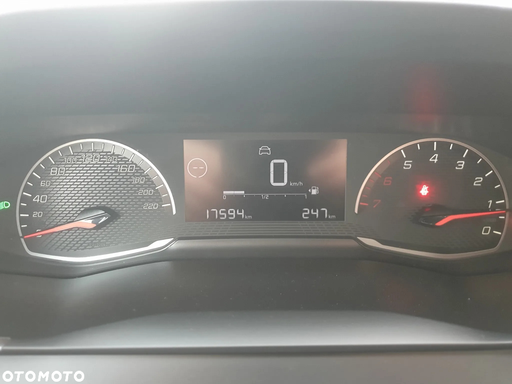 Peugeot 208 1.2 PureTech Like S&S - 24