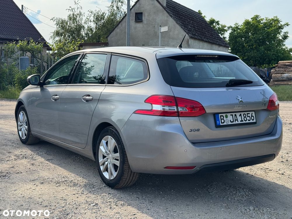 Peugeot 308 - 6