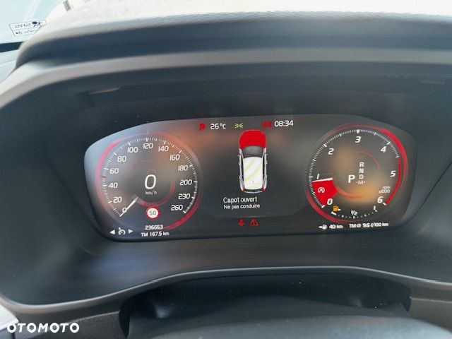 Volvo XC 40 D4 AWD Geartronic Momentum - 34