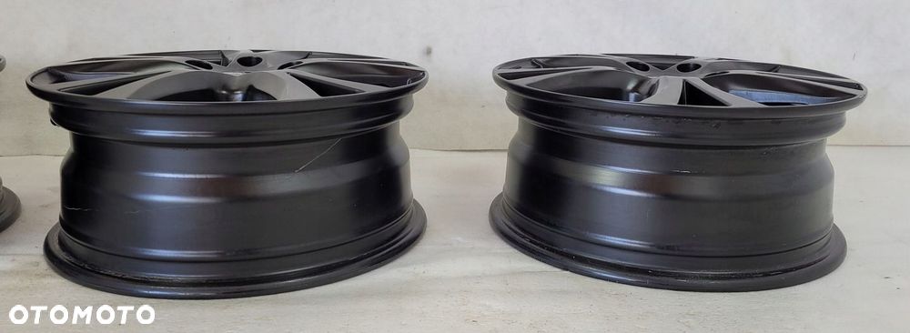 FELGI VW GOLF AUDI A4 SKODA 6,5X16 16 ET42 5X112 - 9
