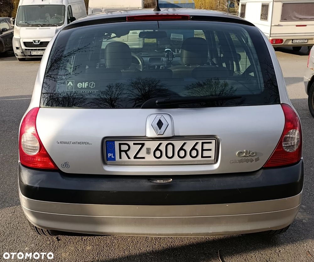 Renault Clio 1.5 dCi Campus - 4