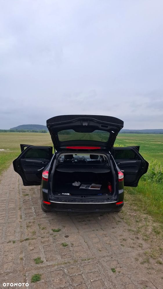 Ford Mondeo 2.0 TDCi Ambiente - 5
