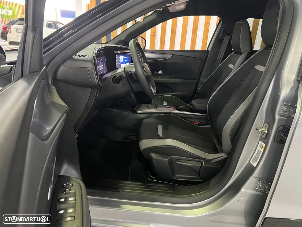 Opel Mokka 1.2 Hybrid GS eDCT - 13