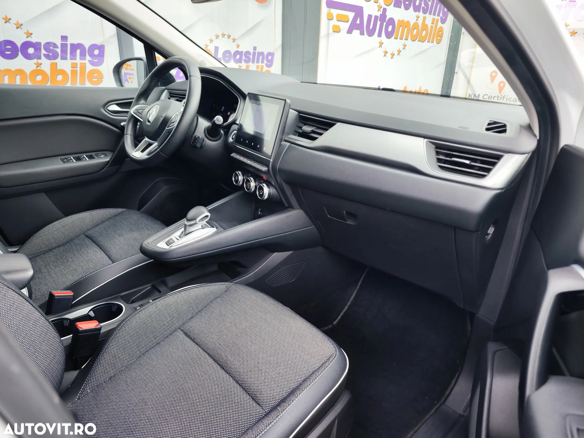 Renault Captur E-TECH PLUG-in 160 INTENS - 15