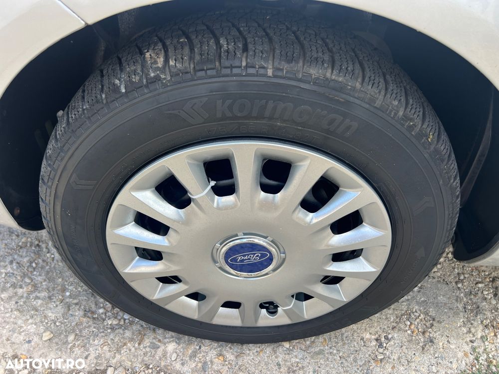 FORD Fiesta 2011 — imagine 13