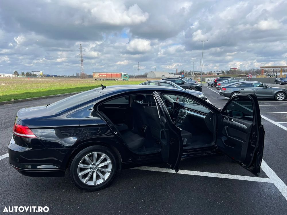 Volkswagen Passat - 14