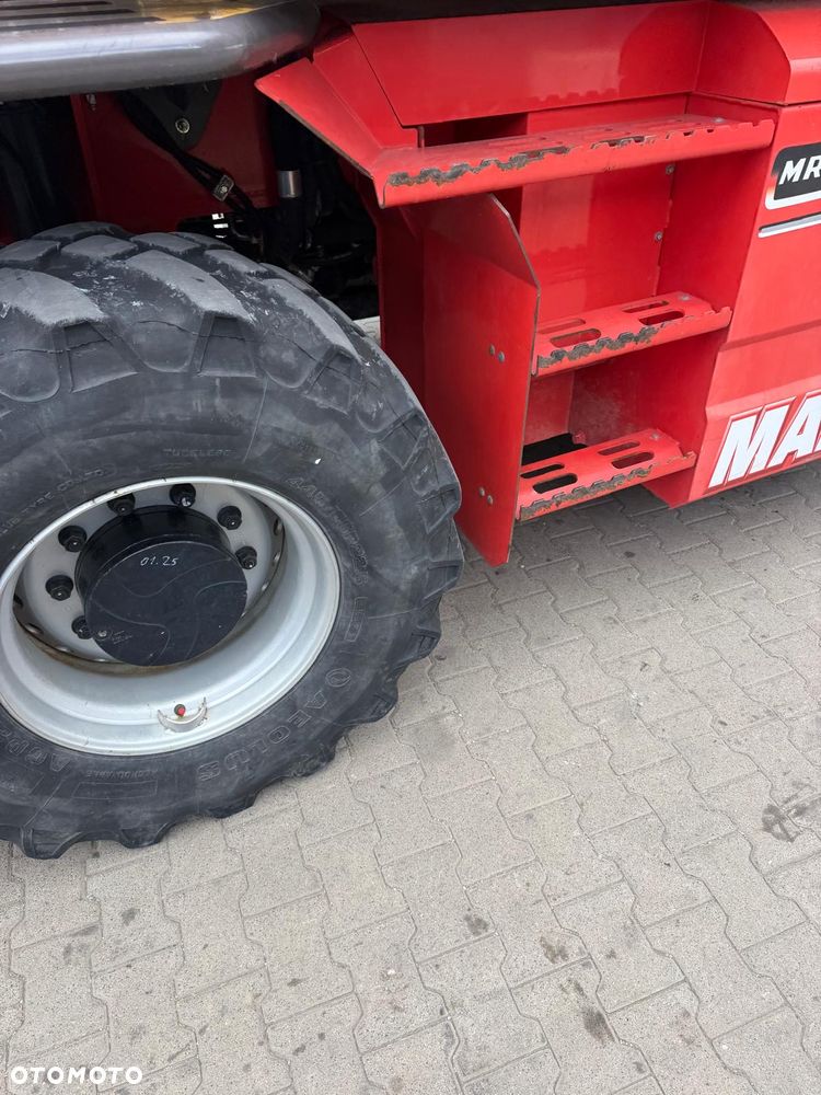 Manitou MRT 2550 - 4