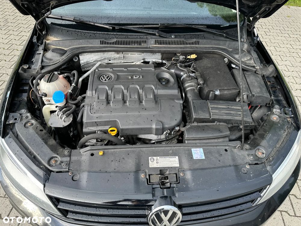 Volkswagen Jetta 2.0 TDI DPF BMT Comfortline - 28