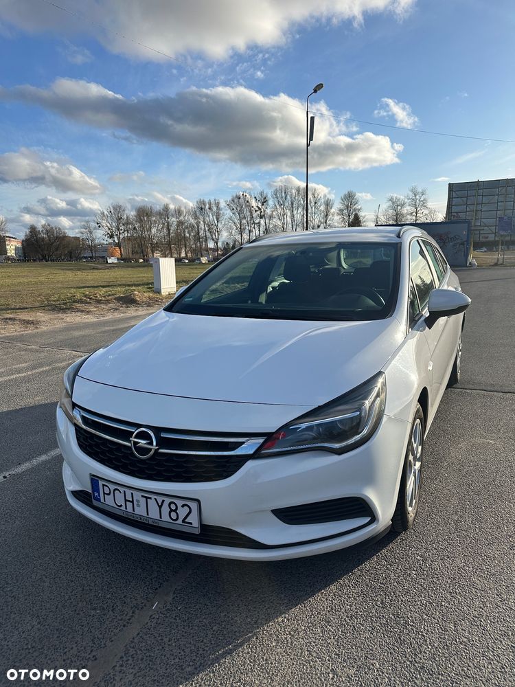 Opel Astra - 2