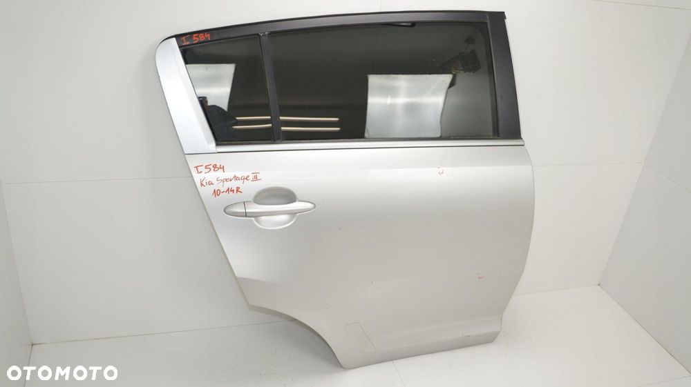 DRZWI PRAWY TYŁ KIA SPORTAGE III 10-14R 9S - 2