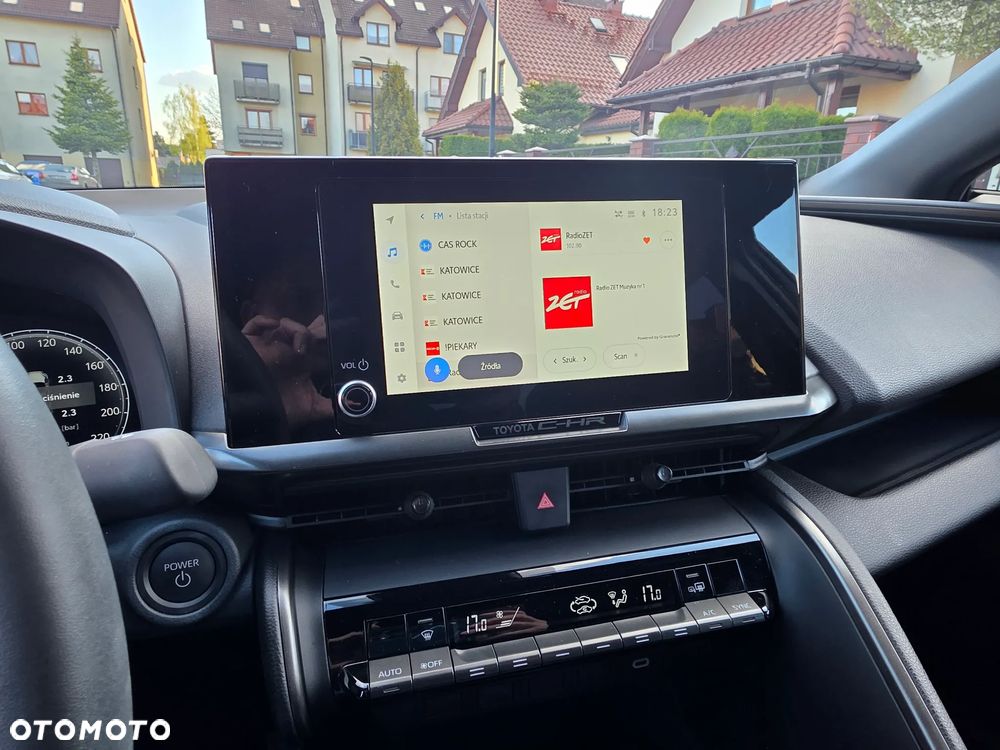 Toyota C-HR - 13