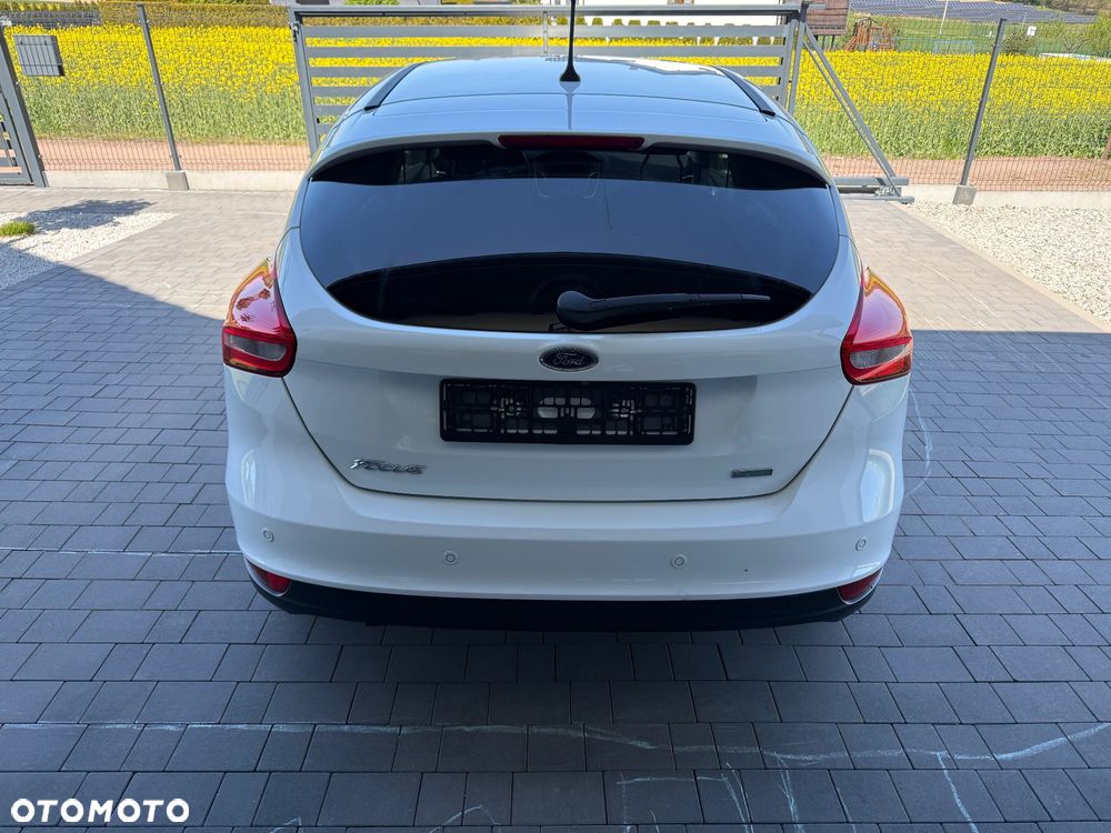 Ford Focus 1.0 EcoBoost Titanium - 9