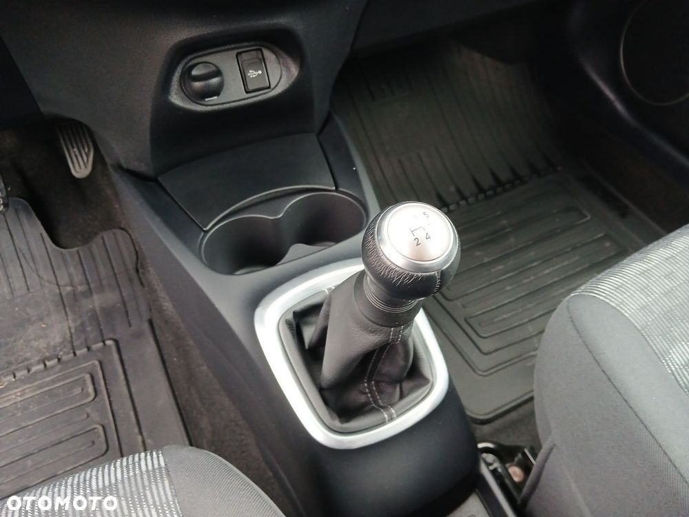 Toyota Yaris 1.0 Active EU6 - 34