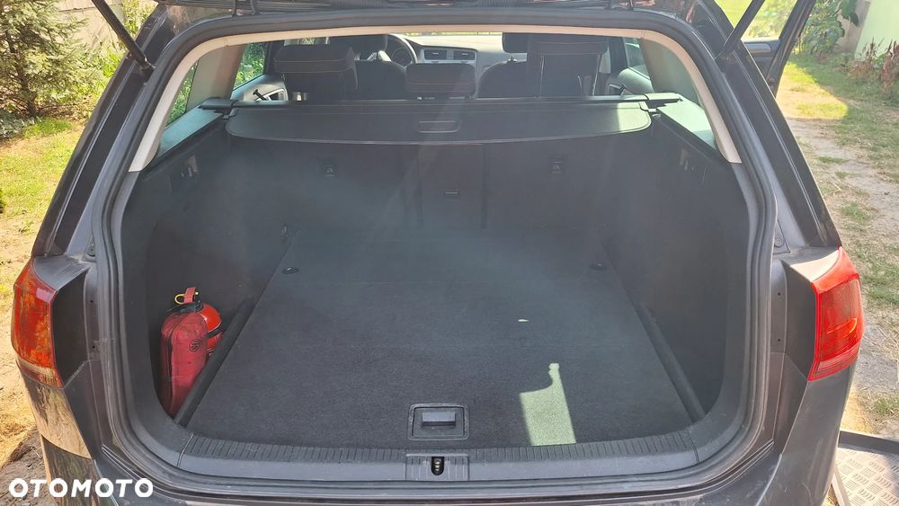 Volkswagen Golf Variant 1.6 TDI BlueMotion Technology DSG Lounge - 13