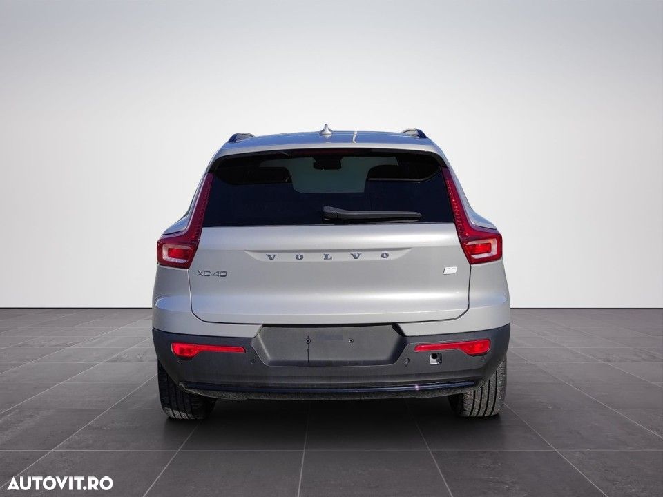 Volvo XC 40 - 6