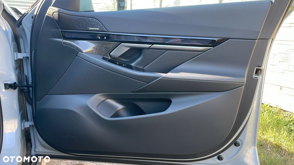 BMW Seria 5 520i M Sport Edition - 21