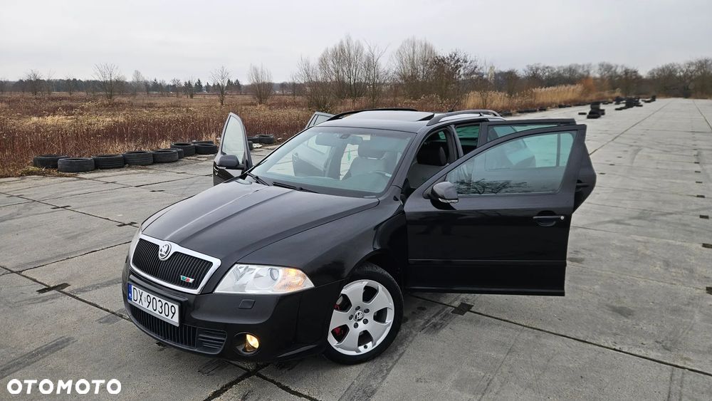 Skoda Octavia 2.0 TDI CR DPF RS - 1