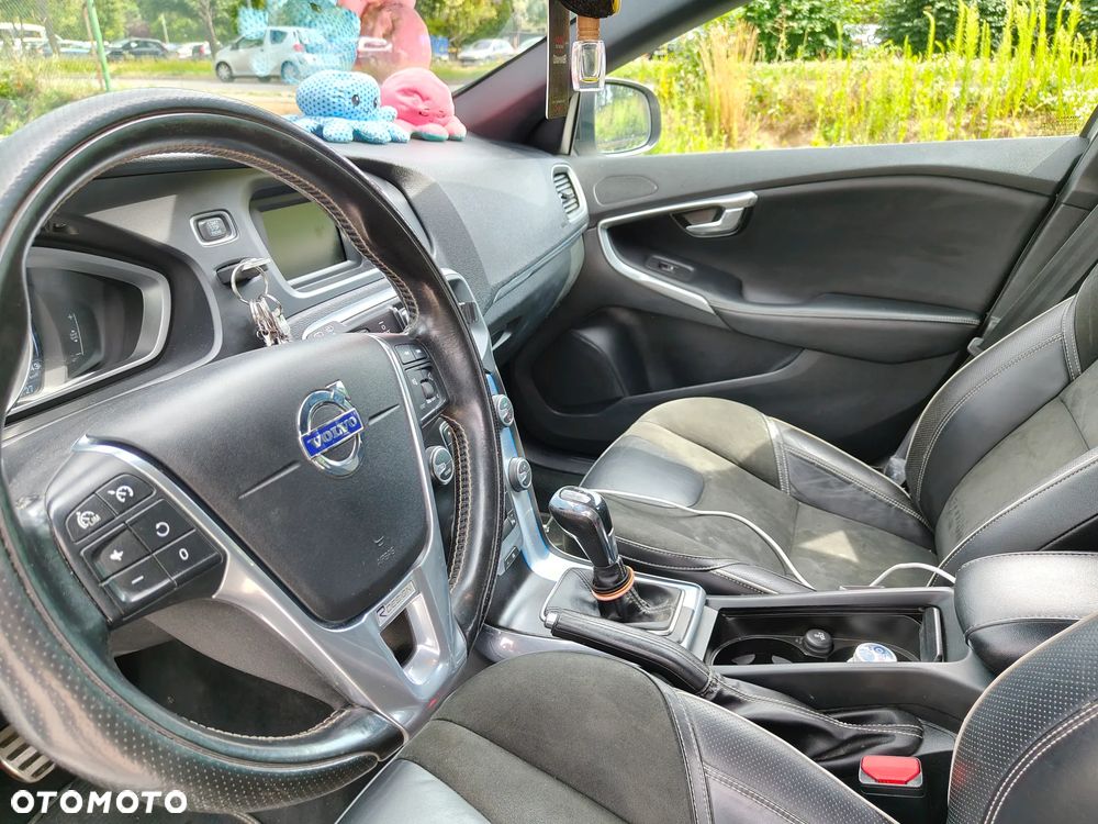 Volvo V40 T2 RDesign - 15