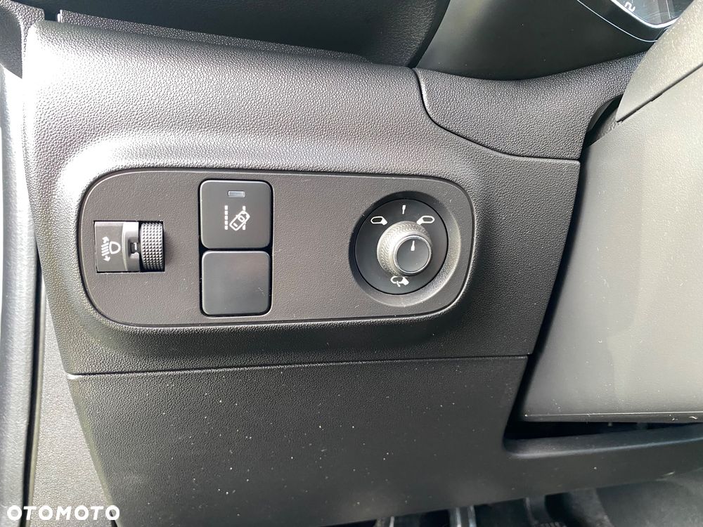 Opel COMBO - 10