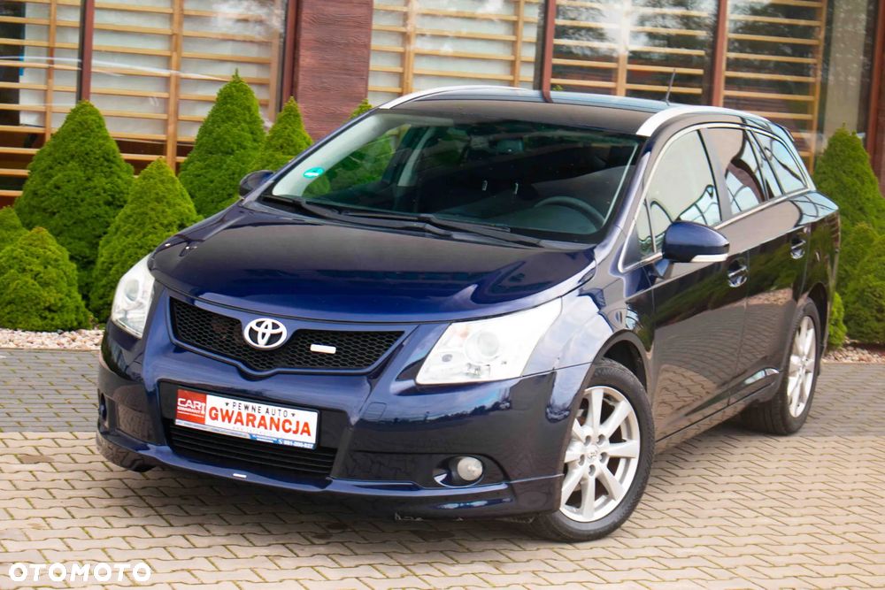 Toyota Avensis 2.0 Premium EU5 - 1