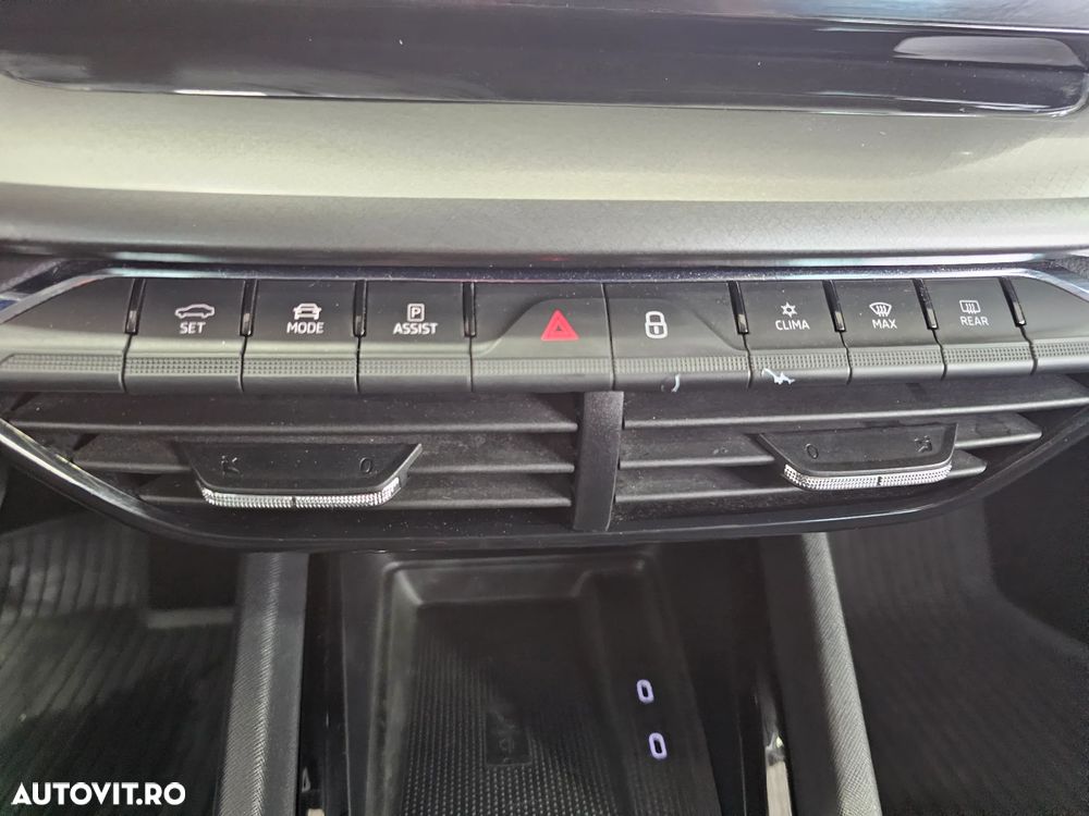 Skoda Octavia 1.5 TSI Ambition - 12
