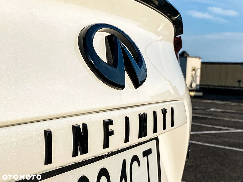 Infiniti Q50 - 12