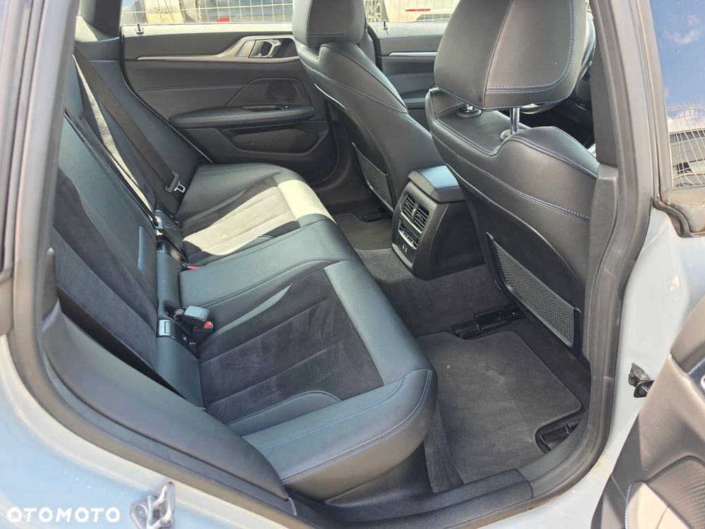 BMW i4 80.7kWh eDrive 35 M Sport - 12