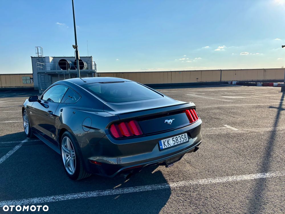 Ford Mustang 2.3 Eco Boost - 7