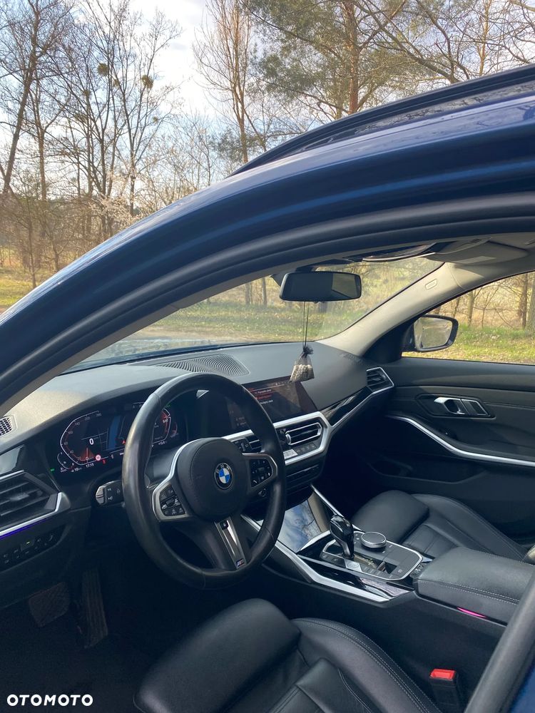 BMW Seria 3 320d MHEV Sport Line - 9