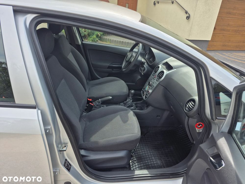 Opel Corsa 1.2 16V Enjoy - 13