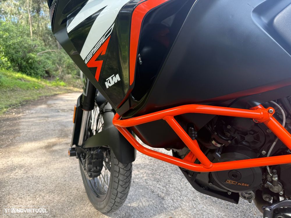 KTM 1290 Super Adventure R - 21