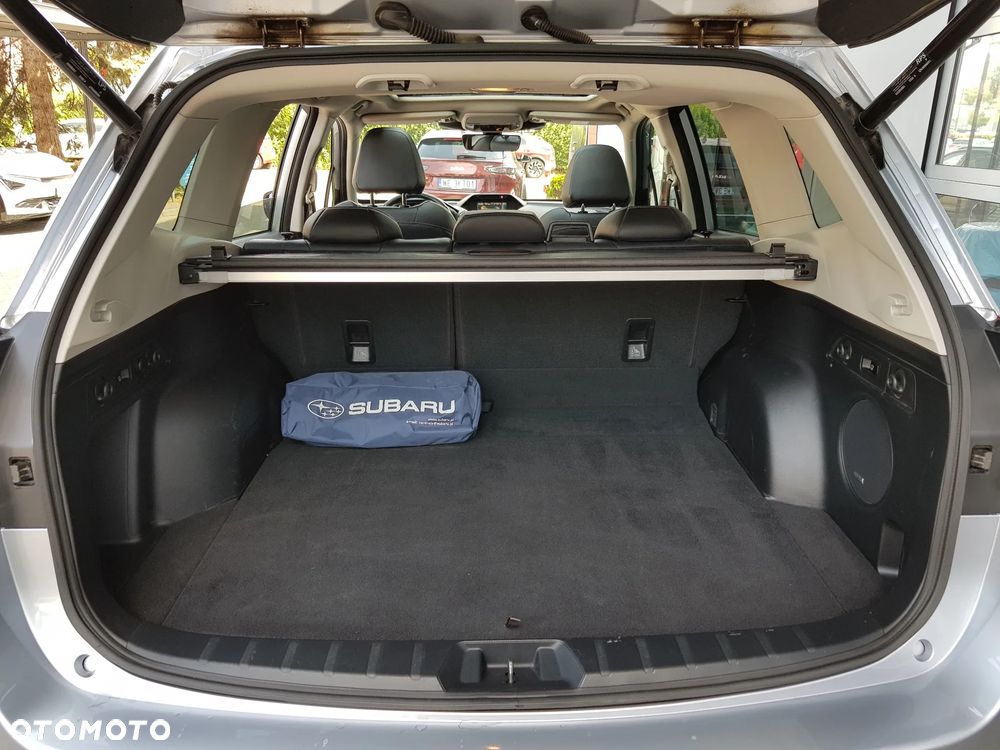 Subaru Forester 2.0i-L Platinum (EyeSight) Lineartronic - 24