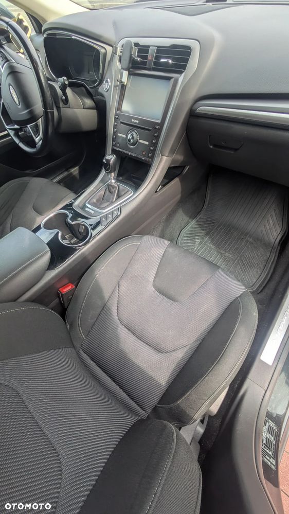 Ford Mondeo 2.0 TDCi Titanium - 10