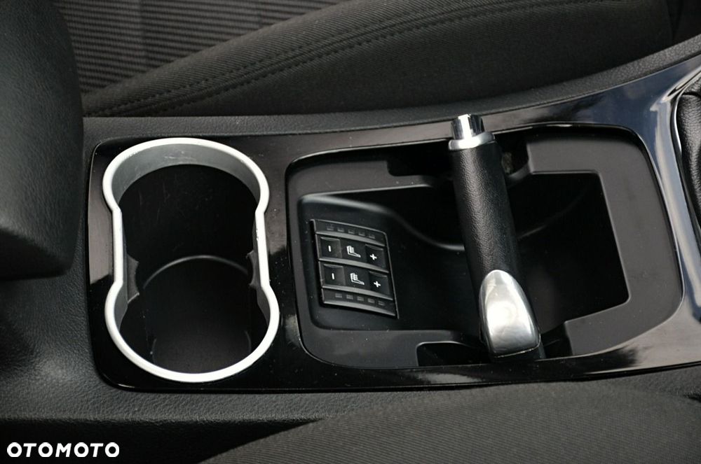Ford S-Max - 25