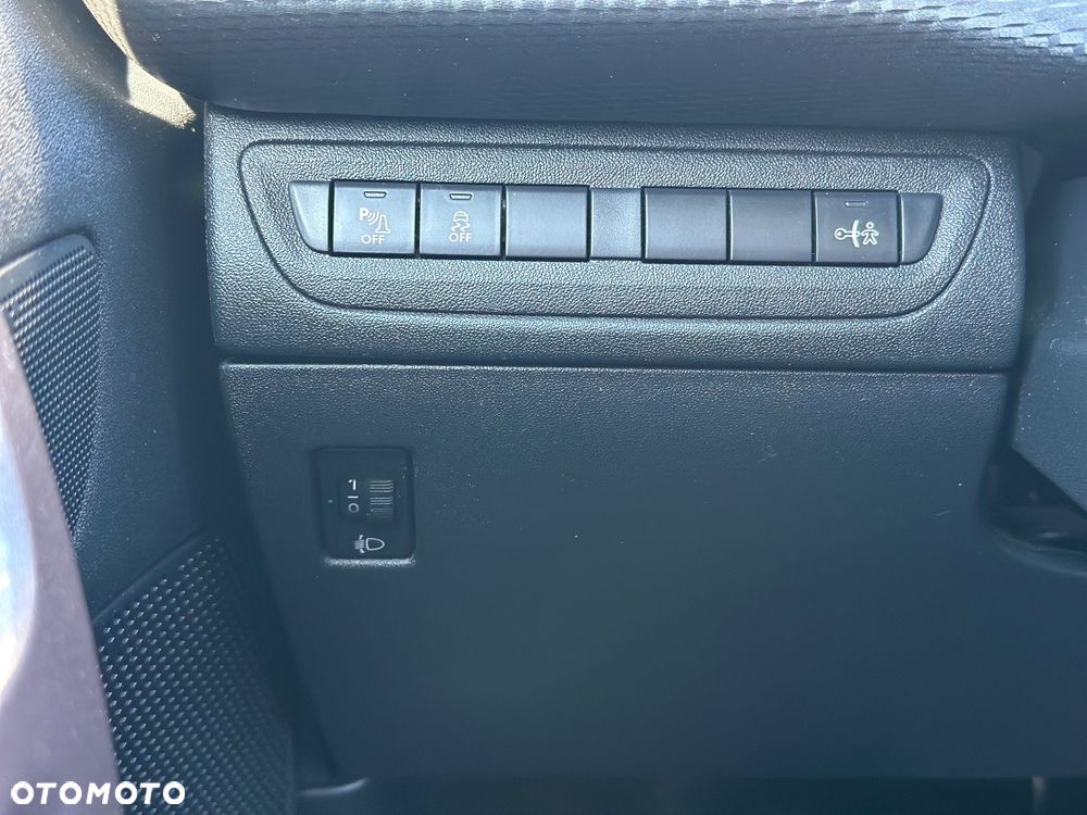 Peugeot 2008 120 VTI Automatik Active - 16