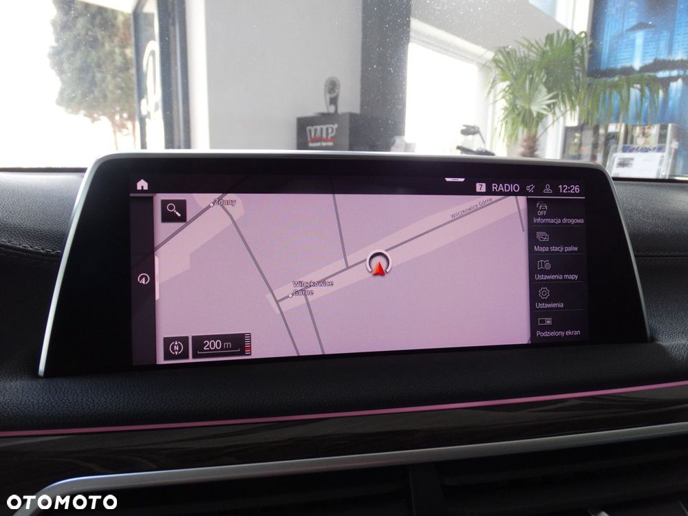 BMW Seria 7 - 23