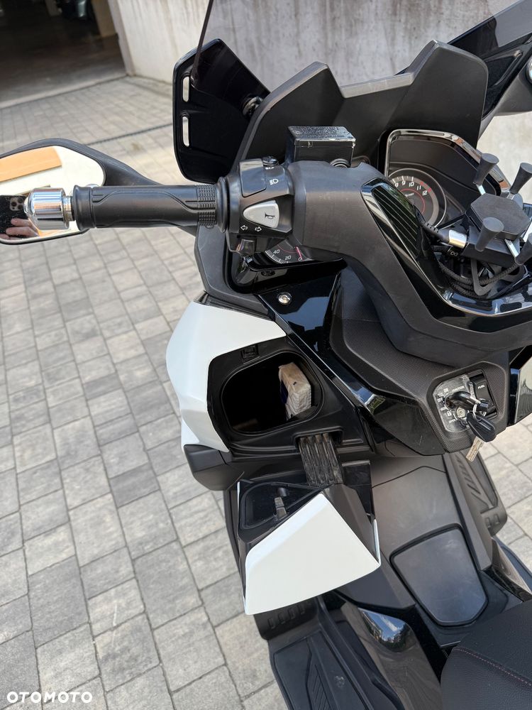 Honda NSS - 10