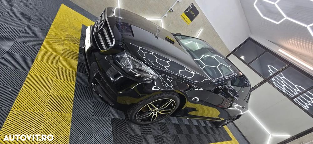 Mercedes-Benz E - 4