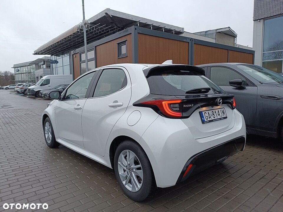 Mazda 2 - 3