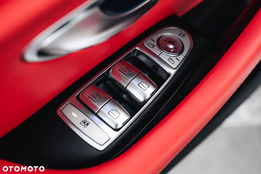 Mercedes-Benz AMG GT - 27